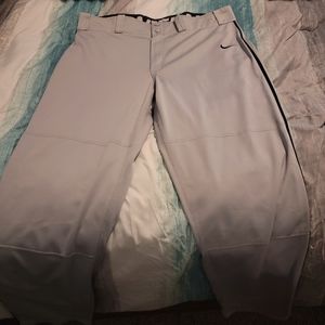 Mens Nike XL. Like new. Baseball pants